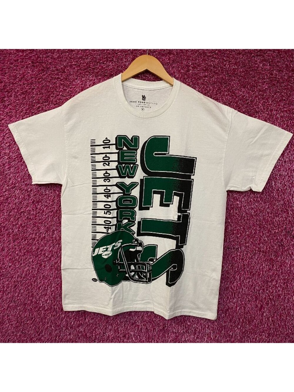 New York Jets Yardage Graphic Design T-Shirt Medium